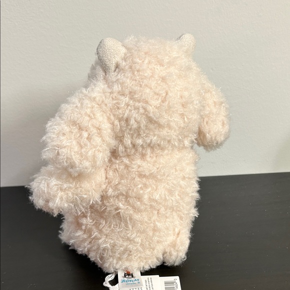 Jellycat goat Fluffy Cream Plush Toy - Picture 4 of 7